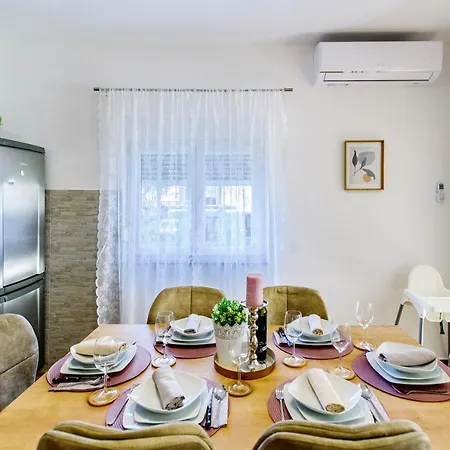 -zadar شقة زادار