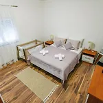 Апартаменты -zadar *
