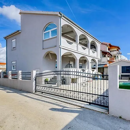 -zadar Apartament *