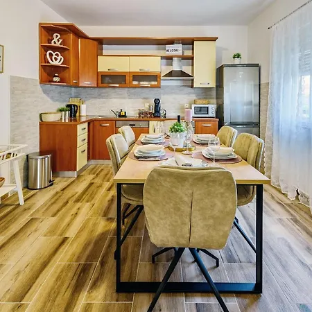 -zadar Apartament *